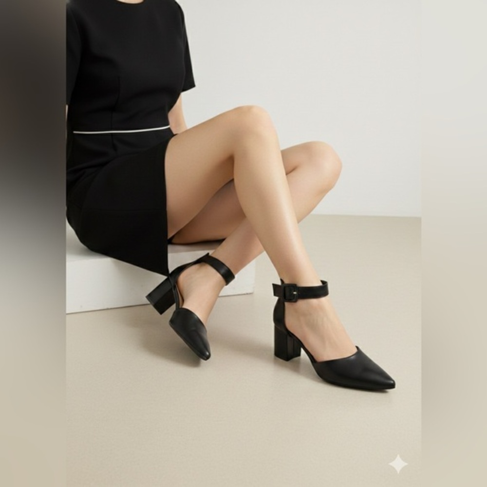Mysoft Black Label Ankle Strap Pointed Toe Block Heels - Size 9W‎